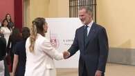 Felipe VI recibe a participantes del 