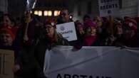 Multitudinaria protesta en Viena contra una alianza entre conservadores y ultraderechistas