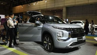 Another automaker recalls nearly 200,000 vehicles due to rearview camera issue