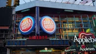 Dave & Buster's to allow customers to bet on arcade games