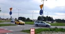 To najważniejsza zasada na rondzie. Kto ma pierwszeństwo? Wyjaśniamy krok po kroku