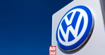 Akcje Volkswagena są absurdalnie tanie. Wręcz zbyt tanie. Czy to dobry moment, by je kupić?