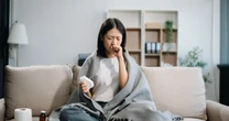 「体がだるい」「悪寒がする」「咳が出る」など体調不良を伝えるときに役立つ英語フレーズ