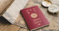 パスポートを持たない多数派と、何度も出国する少数派…日本人の「旅」は二極化していた