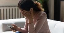 「お母さん、離婚したほうがいいよ」結婚25年になる52歳専業主婦が20代の娘たちから離婚を勧められる理由