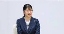 受け継がれる美智子さまの精神と雅子さまの願い…愛子さまが「愛用する２つブローチ」に込めた「メッセージ」