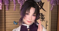 「キワどすぎるVラインに思考停止…！」台湾の爆美女コスプレイヤー・ハネアメ《鬼滅の刃・胡蝶しのぶに扮したアレンジ衣装》に大反響