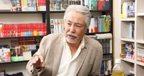 大沢在昌が新メフィスト賞作家に叩き込む「プロの覚悟」――デビュー作から東野圭吾や宮部みゆきと同じ土俵に立つということ