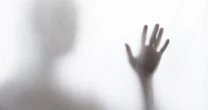 拘禁8日目で「両手足の感覚」が消えた…無実の罪で逮捕されたイラン人女性の身に起こった”異変”