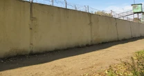 捕まったが最後、生きる希望は閉ざされる…”光”も”音”もないイランの刑務所で破壊される女性の「尊厳」