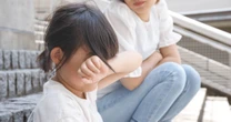 「これが心配」「すぐ来てほしい」不安症な人の対応をどうすればいいか【年齢別で解説！】