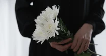 「お墓を買って、死後に自分が納まるところが決まるとホッとする」70代女性が語る「死の話」
