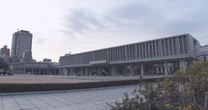 【映画評】「ガラクタ」から始まった…広島ホームテレビが、いま映画『原爆資料館　語り継ぐものたち』を作った切実な理由