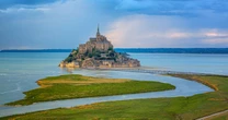 【世界遺産クイズ】大天使ミカエルのお告げで建てられた、聖地の名前、分かりますか？