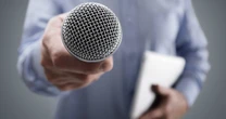 教団顧問弁護士が痛いところを指摘され”しどろもどろ”に…統一教会の欺瞞性を炙り出した”NG記者”の「鋭い質問」