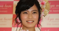 小島瑠璃子、ローラ、鈴木奈々…ベッキー以降の”バラドル”が次々と消えたワケとは？今後のこじるりに残された道