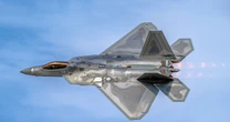 アメリカが「日本に最強の戦闘機F22を売ればよかった」と大後悔…防衛力が揺らぐ「取り返しのつかない大失敗」とは
