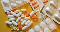 抗うつ薬は、症状が悪化する可能性があるからご用心。双極性障害に効果的な薬を知ろう