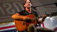 Grammy-winning country star feared dead in plane crash