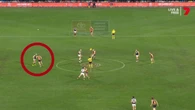 Crowd ‘stunned’ as Showdown begins in bizarre scenes