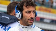New ‘personal’ attack closes in on Daniel Ricciardo