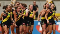 AFLW’s bottom side pulls off major upset over top-four contenders