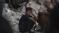 Dozens die in Israeli fire as war in Gaza drags on