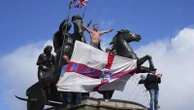 Mass anti-migrant protest turns violent