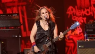 ‘90s rocker sidelined from farewell tour after brain cancer diagnosis
