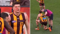Worrying scenes as Hawthorn star left ‘dazed’ and bloodied