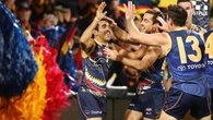 Eddie Betts reveals freakish goalkicking mannerism: ‘It’s weird’