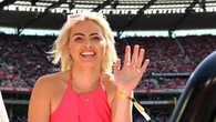 Aussie champion transforms herself in spectacular career move
