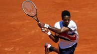TennisLocal favourite through in French Open