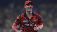 Australian cricketers scrambling to find flight home from India