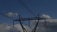 Power prices dip, expected to fall further