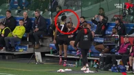 AFL superstar makes gesture to crowd in final minute of loss