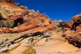 Ancient rocks show earliest evidence of tectonic activity on Earth
