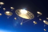 Tiny discs can levitate in the upper atmosphere using sunlight alone