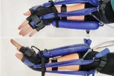 Inflatable exoskeleton could build strength in injured wrists