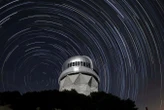 Physicists are waging a cosmic battle over the nature of dark energy