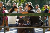 How to sparkle in conversation with strangers