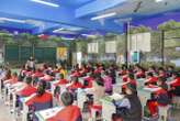 Classrooms decorated like woodlands seem to slow myopia progression