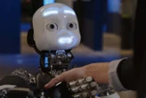 Robot avatar lets people see and feel things remotely through VR