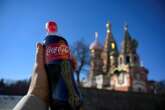 Напої Coca-Cola можна знайти на ринку РФ, а її 