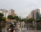 Chuva com rajadas de vento e raios pode atingir BH nesta segunda