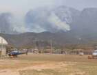 Bombeiros entram em quinto dia de combate a incÃªndio na Serra do CaraÃ§a