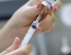LaboratÃ³rio de MG alerta sobre milhÃµes de doses de vacinas desperdiÃ§adas