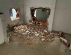 Criminosos furtam 100 armas do interior de cofre em loja