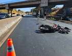 MG: motociclista morre esmagado em ultrapassagem entre dois caminhÃµes