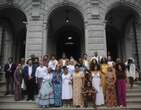 Rainha do Congo Ã© recebida com festa e mÃºsica no PalÃ¡cio da Liberdade